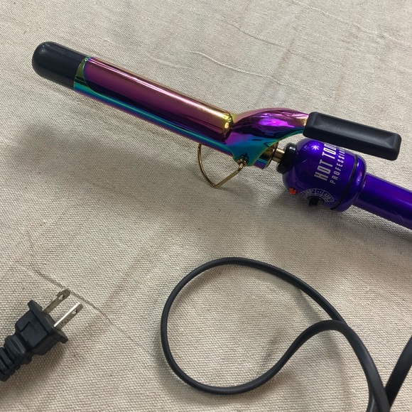 hot tools professional Accessories - 🚨🏷 MOVING SALE💕 Hot Tools Professional Rainbow 1” Curling Iron